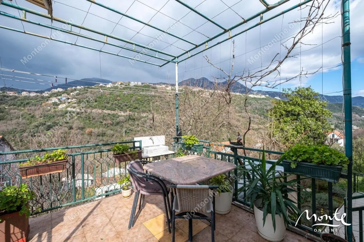 Prodaja, dvosoban stan, 71m², Topla, Herceg Novi