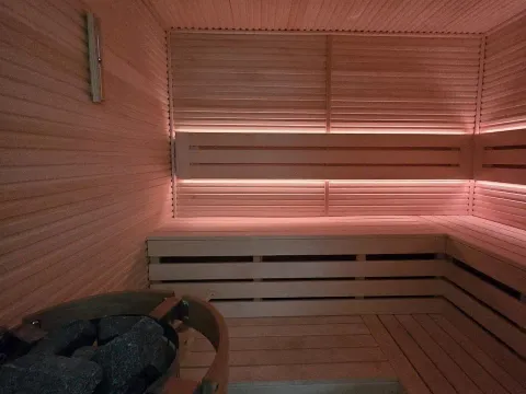 Prodaja, jednosoban stan, 74m², Centar, Budva - image 19