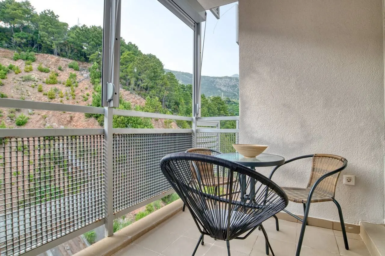 Rent, two bedroom apartment, 72m², Centar, Budva