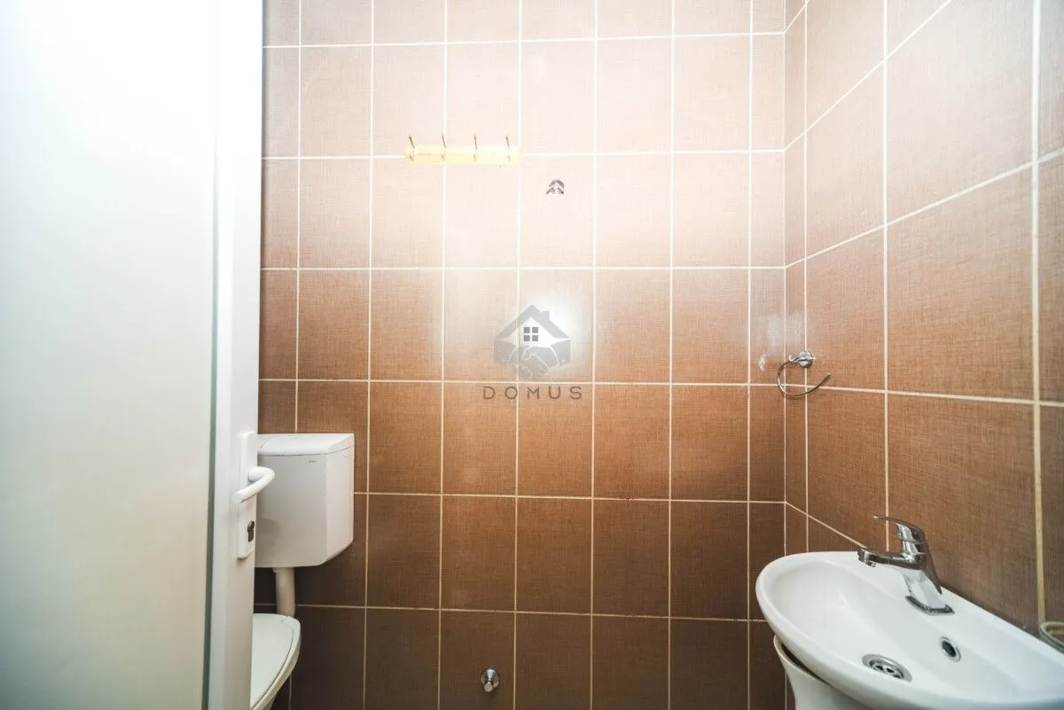 Rent, office space, 67m², Pobrežje, Podgorica