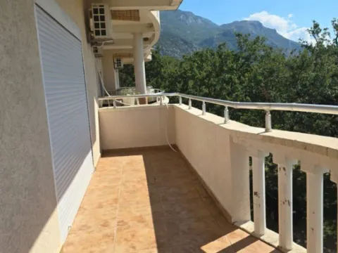 Sale, two bedroom apartment, 93m², Buljarica, Budva - image 4