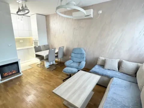 Izdavanje, jednosoban stan, 43m², Zagorič, Podgorica