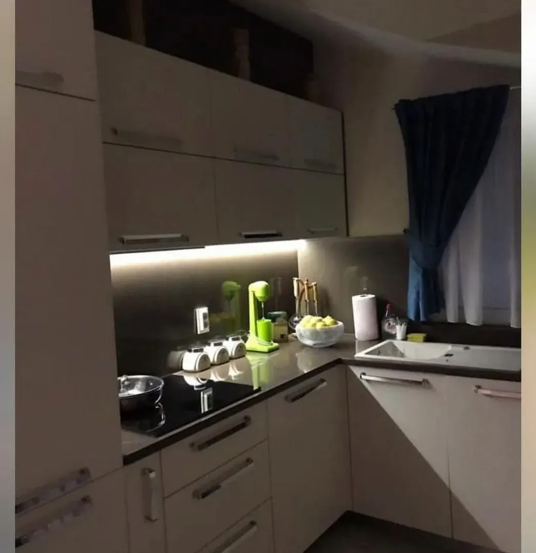 Prodaja, dvosoban stan, 85m², Kavač, Kotor