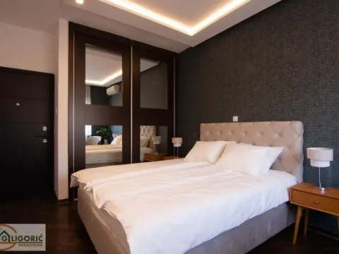 Prodaja, četvorosoban stan, 109m², Stari Grad, Beograd - image 13