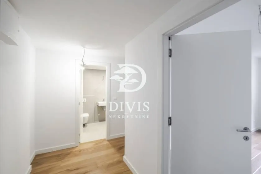 Prodaja, trosoban stan, 83m², Cerak Vinogradi, Beograd
