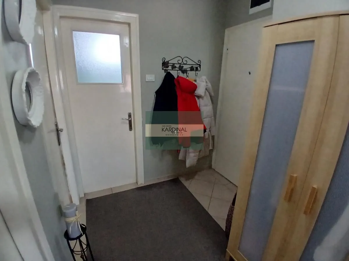 Prodaja, dvosoban stan, 60m², Centar, Jagodina