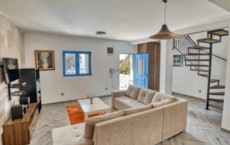 Rent, house, 92m², Bečići, Budva