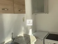 Izdavanje, trosoban stan, 95m², Lazi, Budva - image 32