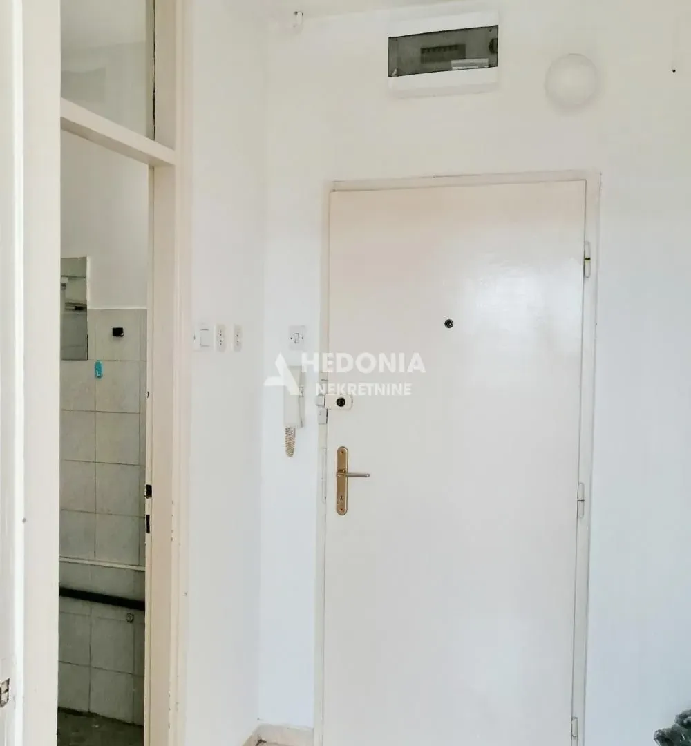 Prodaja, stan, 23m², Stari Merkator, Novi Beograd Sve Podlokacije