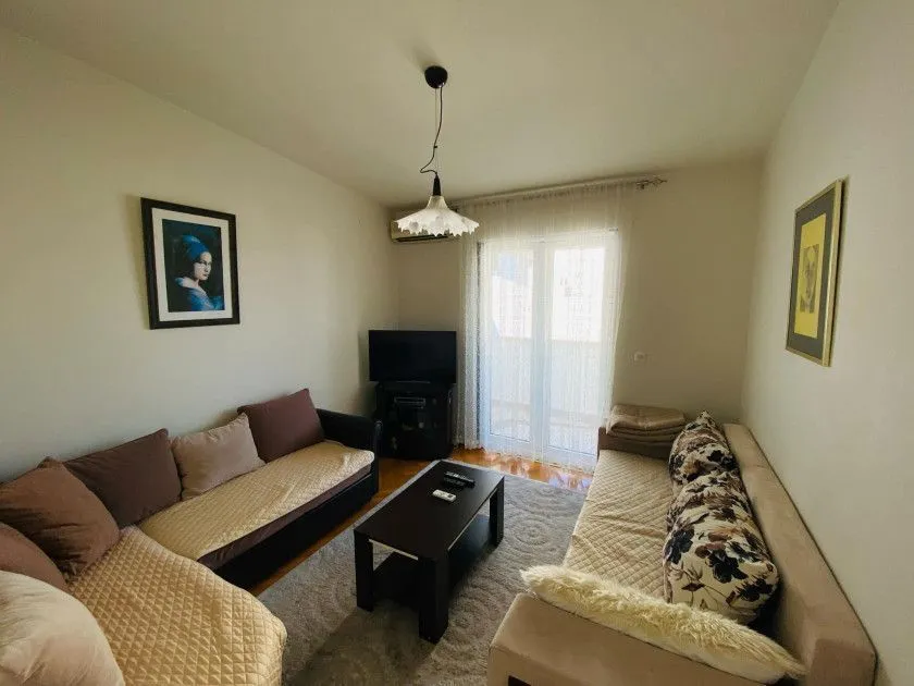 Rent, one bedroom apartment, 45m², Budva, Crna Gora