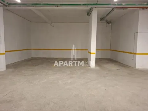 Izdavanje, poslovni prostor, 46m², Ledine, Beograd - image 10