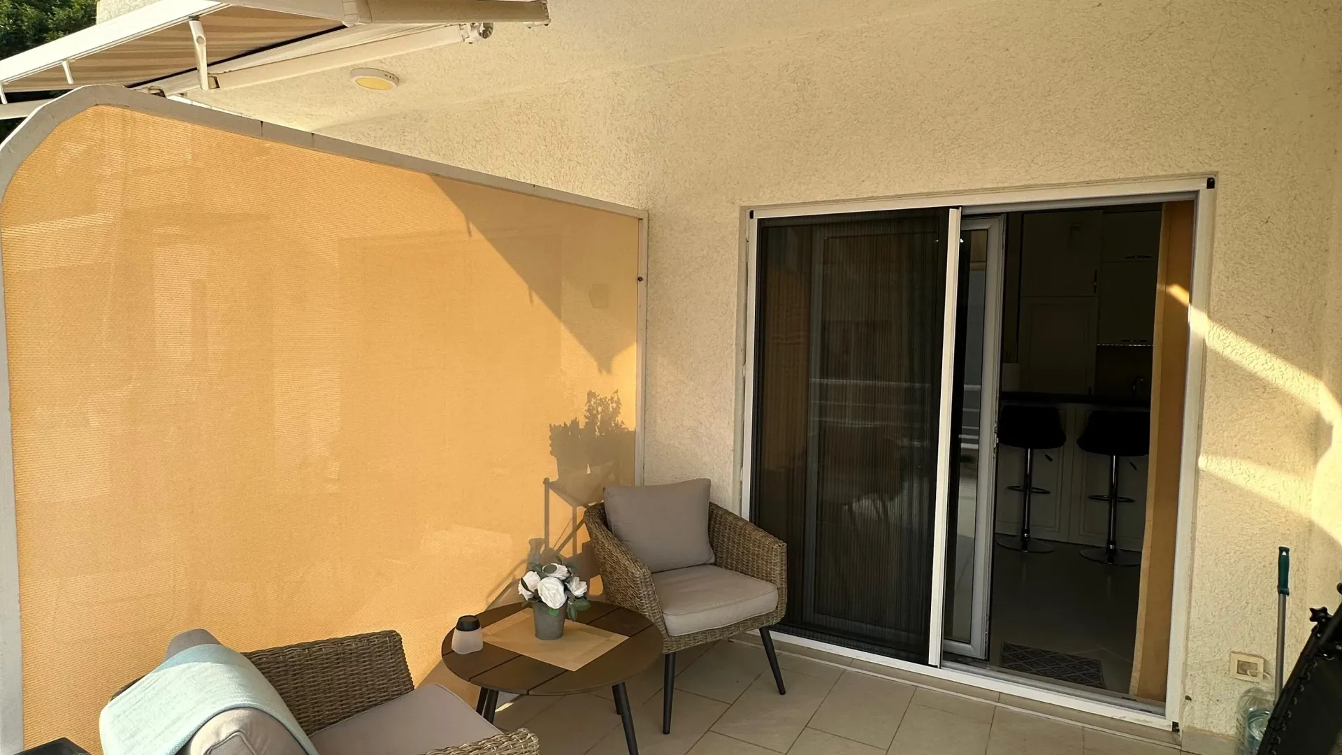 Rent, one bedroom apartment, 48m², Tivat, Crna Gora