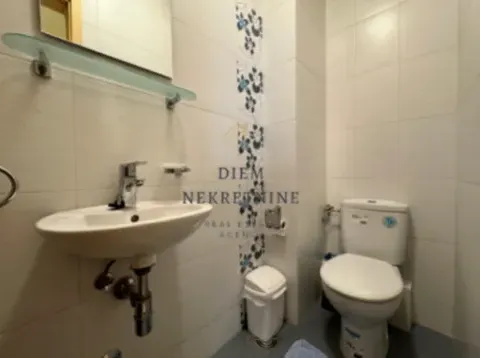 Izdavanje, dvosoban stan, 65m², Stari Aerodrom, Podgorica - image 8