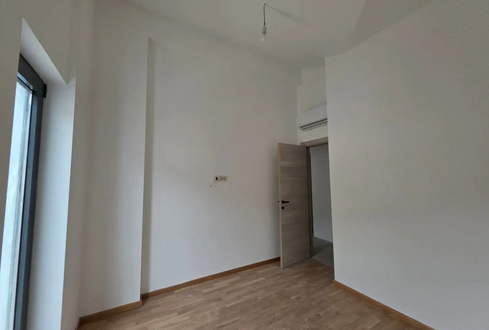 Prodaja, dvosoban stan, 53m², Budva, Crna Gora