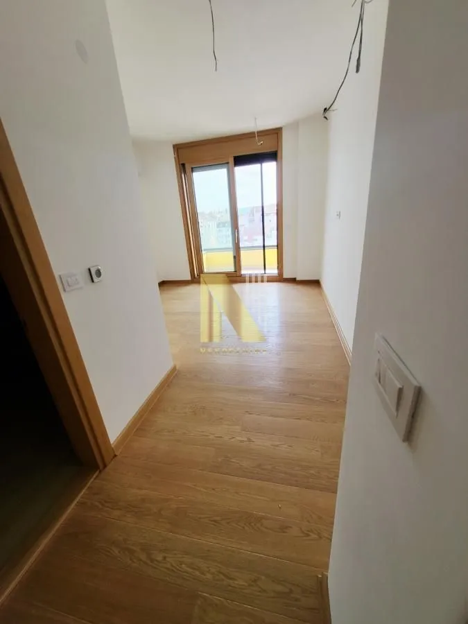 Prodaja, četvorosoban stan, 121m², Podbara, Novi Sad Sve Podlokacije
