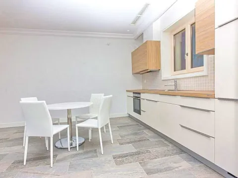 Prodaja, stan, 74m², Tivat, Crna Gora - image 8