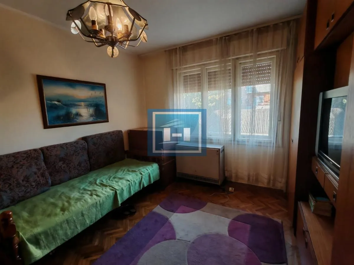 Prodaja, kuća, 136m², Kajsijar, Jagodina