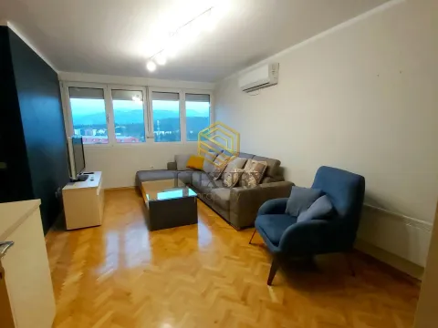 Rent, two bedroom apartment, 82m², Preko Morače, Podgorica - image 1