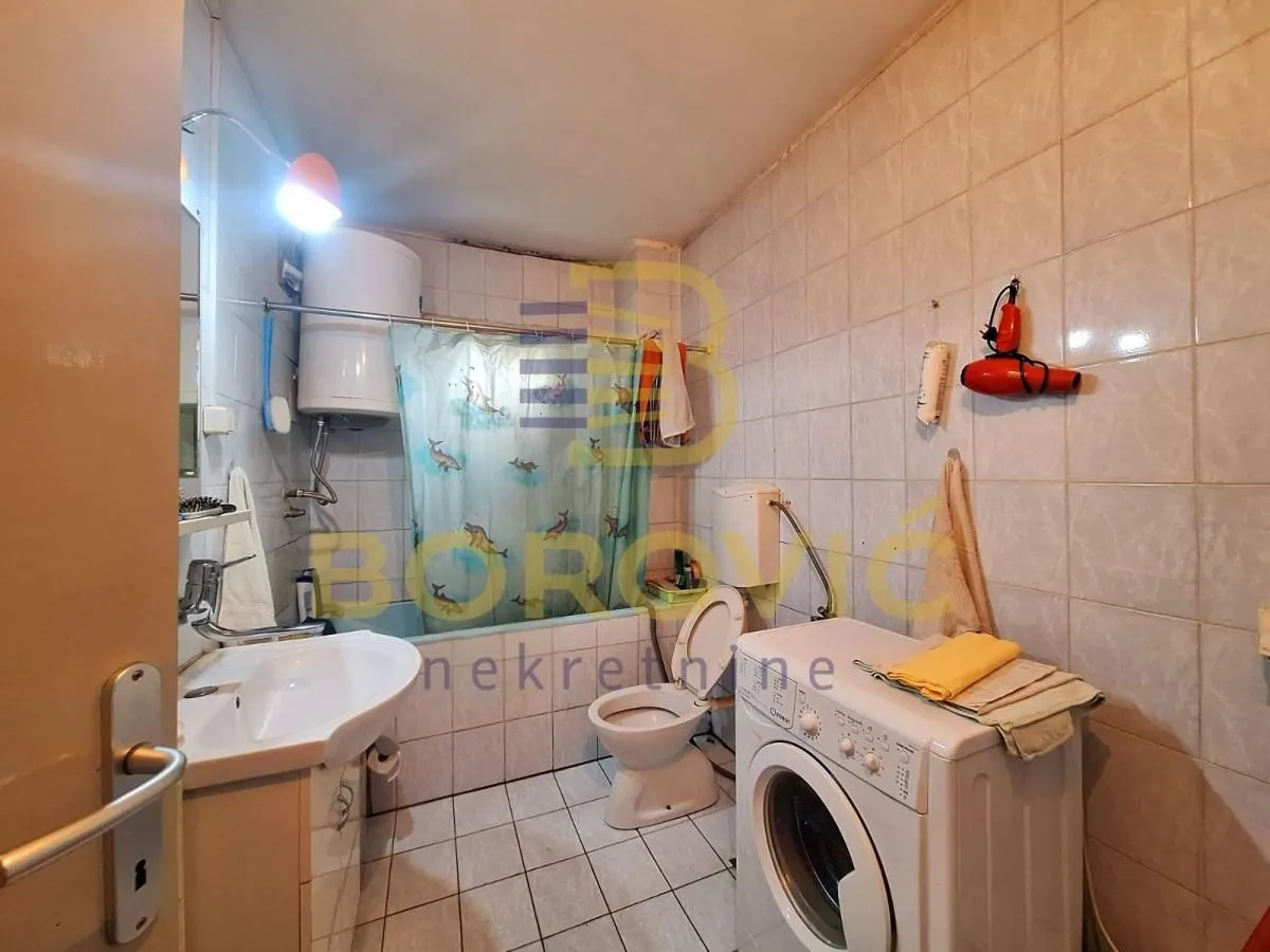 Sale, house, 259m², Voždovac Sve Podlokacije, Beograd