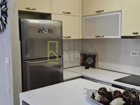 Izdavanje, jednosoban stan, 51m², City Kvart, Podgorica - image 4