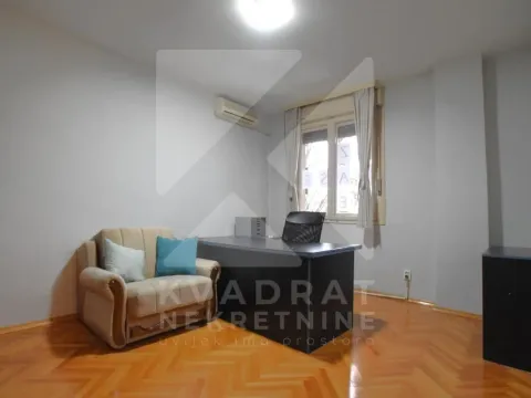 Izdavanje, poslovni prostor, 65m2, Preko Morače, Podgorica Izdavanje, poslovni prostor, 65m2, Preko Morače, Podgorica