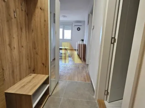 Rent, one bedroom apartment, 42m², Avijatičarsko naselje, Novi Sad Sve Podlokacije - image 9
