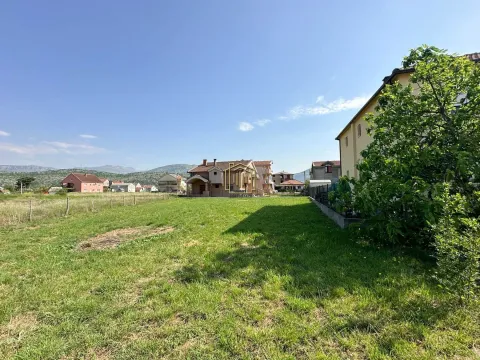 Prodaja, kuća, 350m², Zlatica, Podgorica - image 8