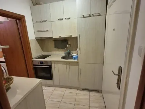Izdavanje, jednosoban stan, 27m², Grbavica, Novi Sad Sve Podlokacije - image 6