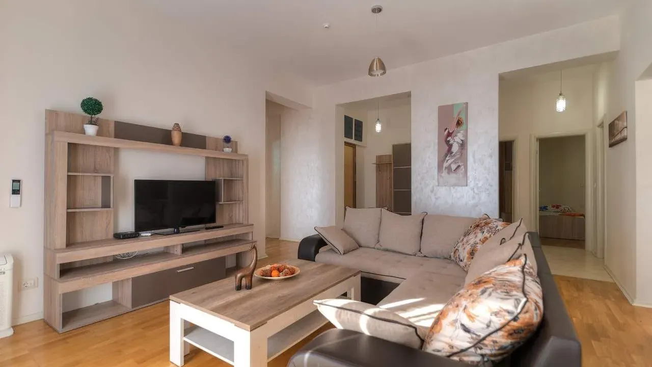 Sale, three bedroom apartment, 189m², Zavala, Budva
