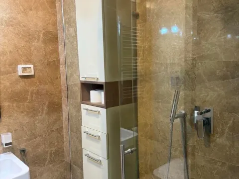 Rent, one bedroom apartment, 54m², Centar, Podgorica - image 6