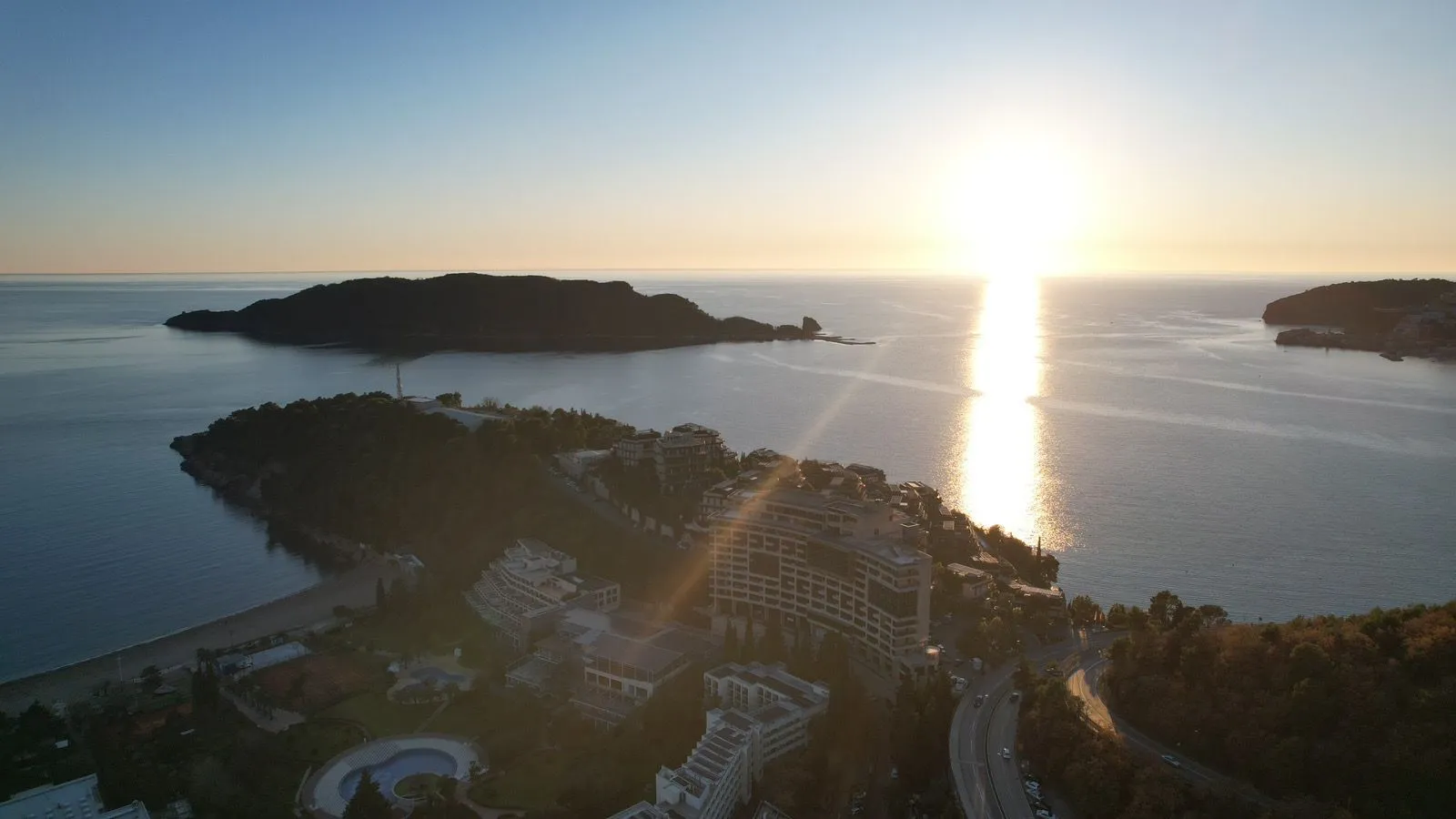 Sale, land lot, 2400m², Bečići, Budva