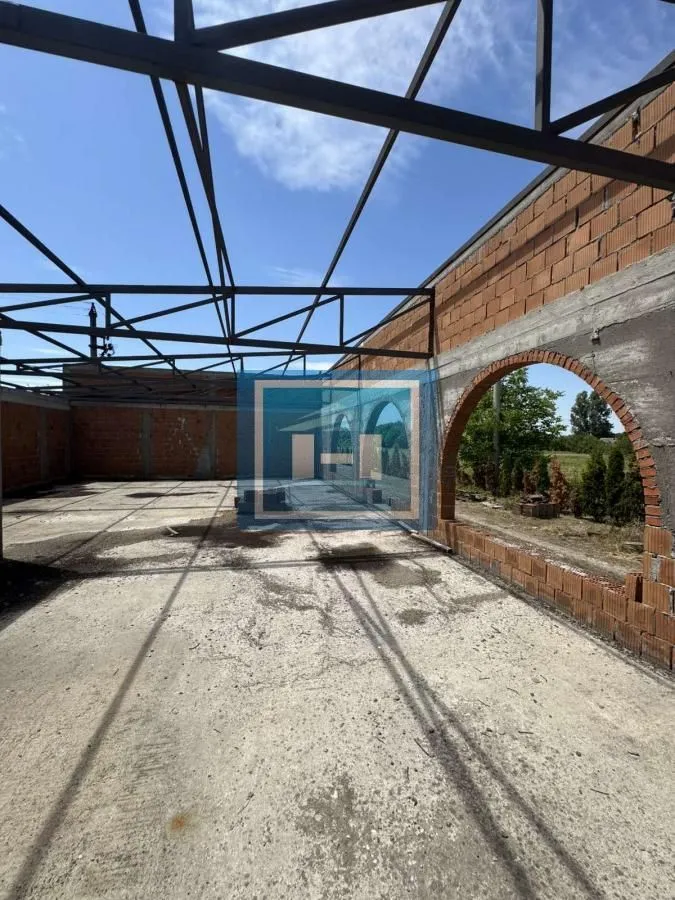 Sale, office space, 900m², Despotovac, Srbija