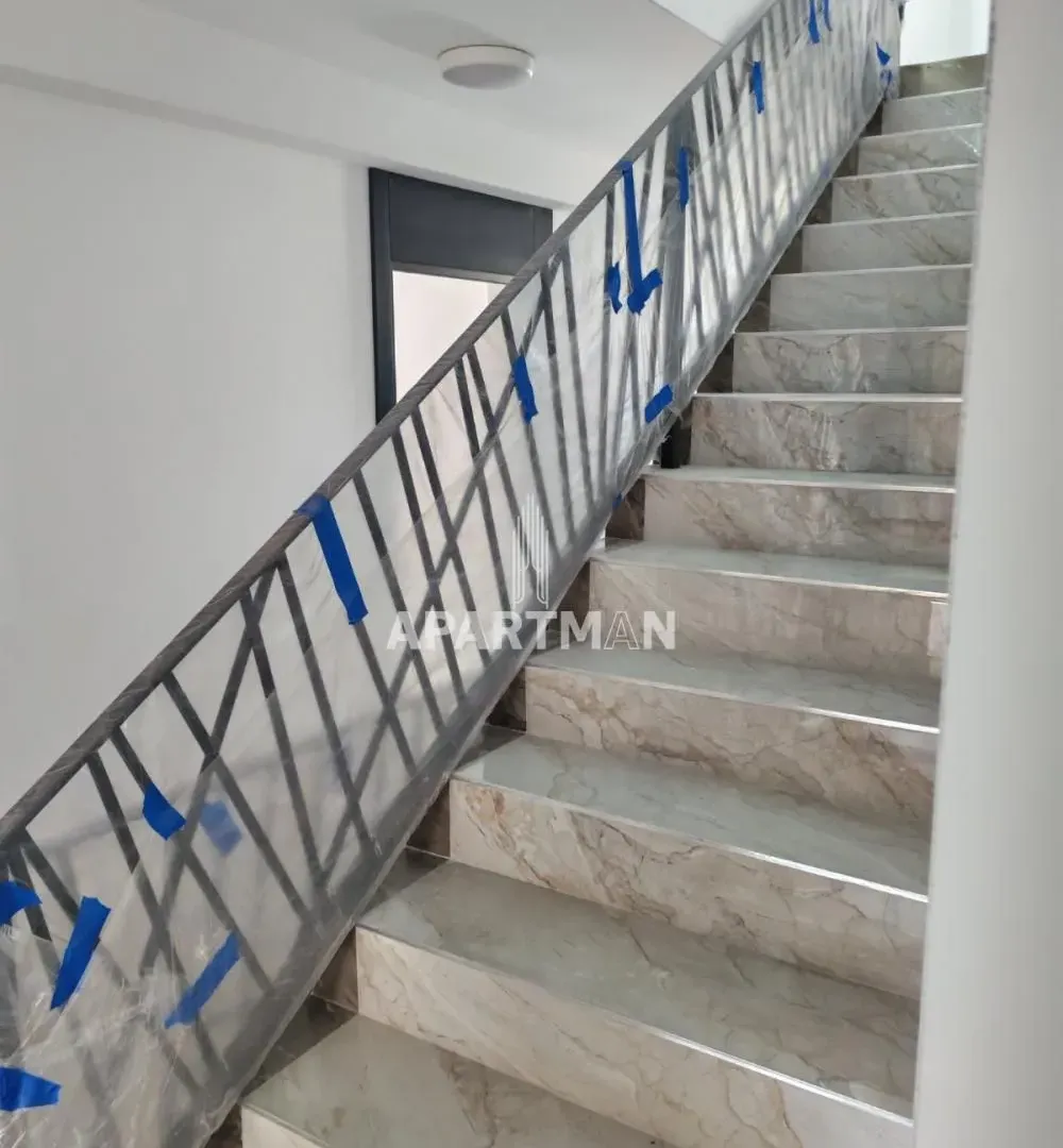 Prodaja, četvorosoban stan, 103m², Ledine, Beograd