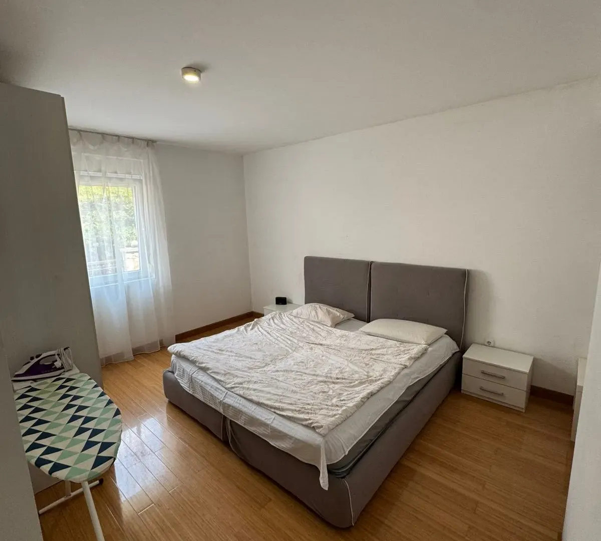 Rent, one bedroom apartment, 38m², Budva okolina, Budva