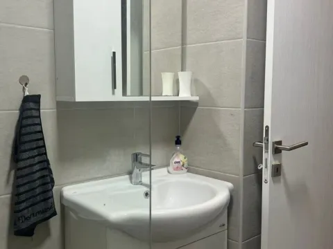 Rent, two bedroom apartment, 47m², Preko Morače, Podgorica - image 11