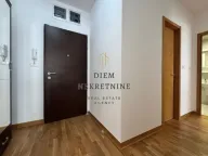 Izdavanje, dvosoban stan, 80m², City Kvart, Podgorica - image 9