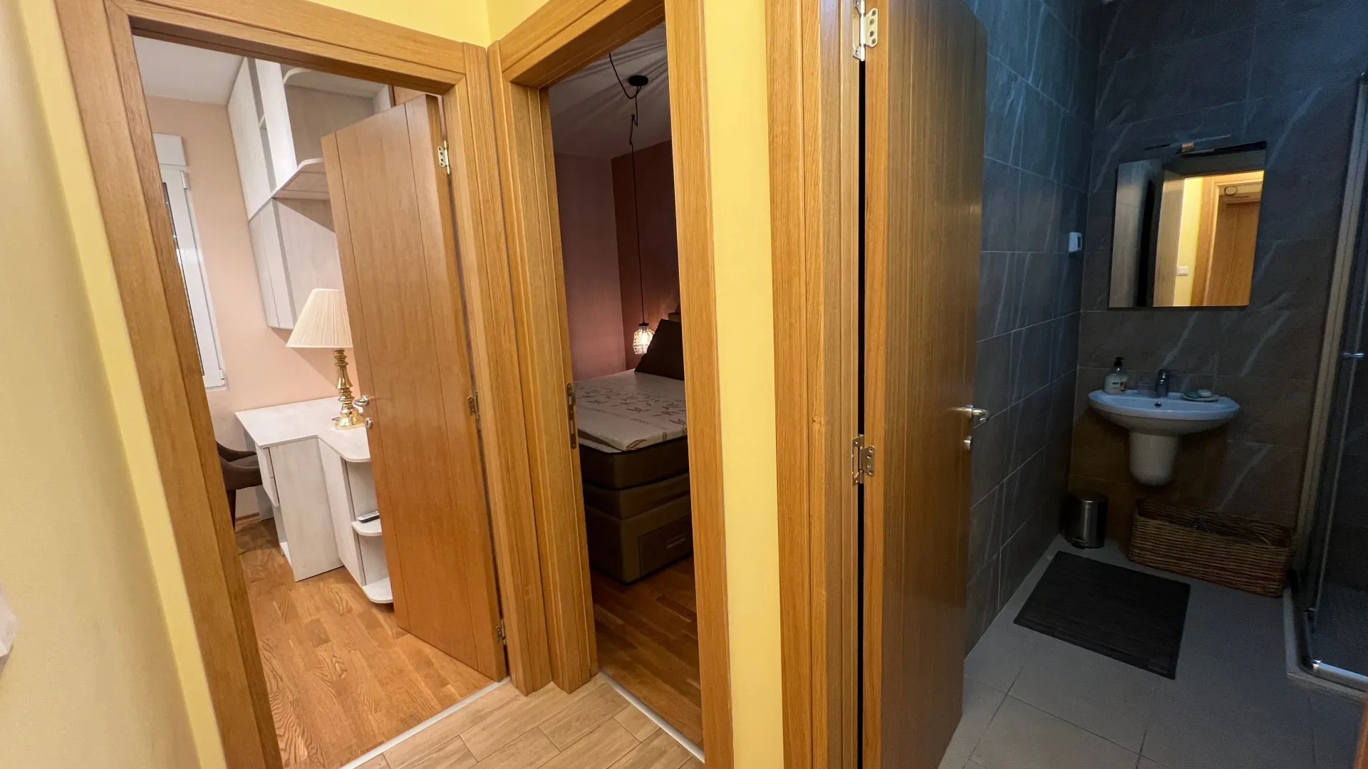 Izdavanje, dvosoban stan, 58m², Dalmatinska ulica, Podgorica
