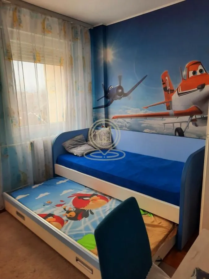 Izdavanje, dvosoban stan, 63m², Bulevar Oslobodjenja, Novi Sad Sve Podlokacije
