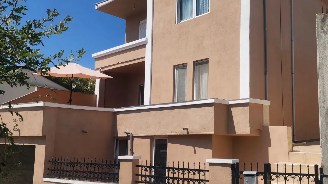 Sale, house, 120m², Velika Plaža, Ulcinj