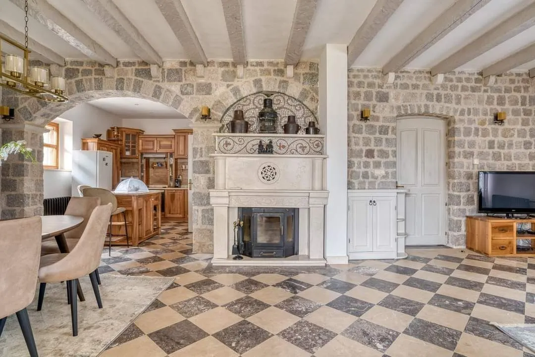 Sale, house, 500m², Reževići, Budva
