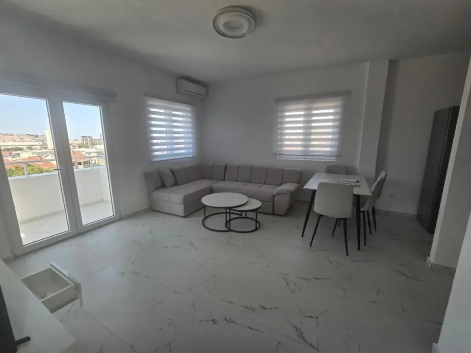 Rent, one bedroom apartment, 50m², Bjeliši, Bar