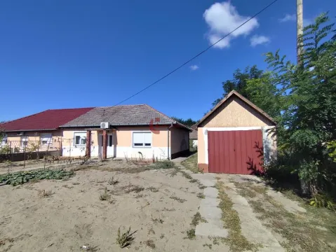 Prodaja, kuća, 118m², Zorka, Subotica - image 3