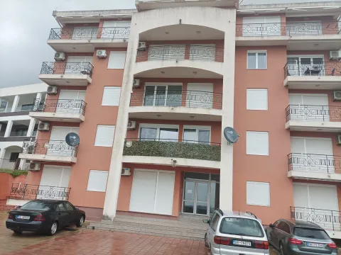Rent, one bedroom apartment, 49m², Sutomore, Bar - image 3