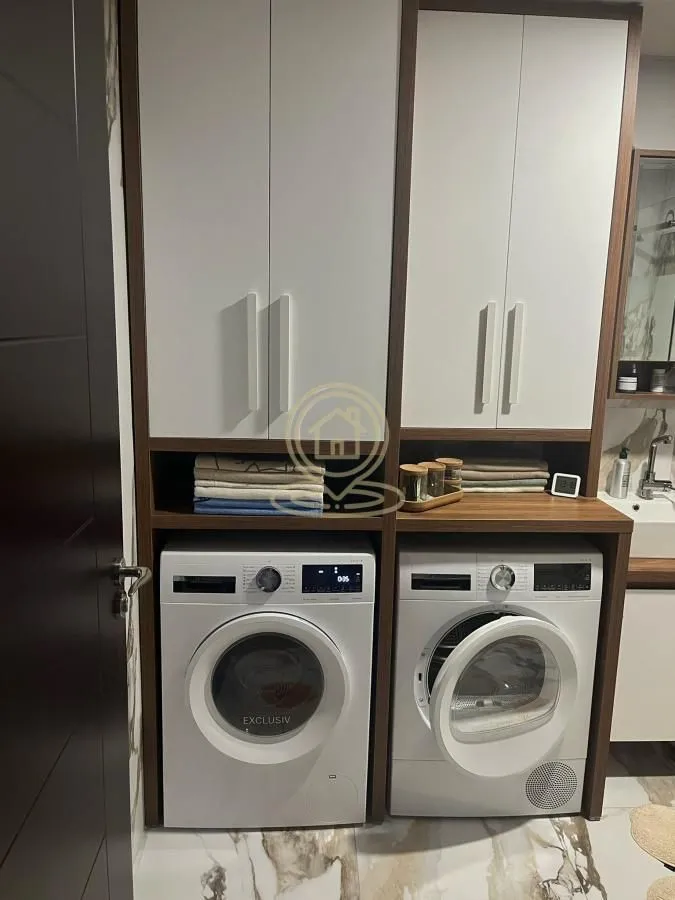 Prodaja, trosoban stan, 62m², Pantelej, Niš