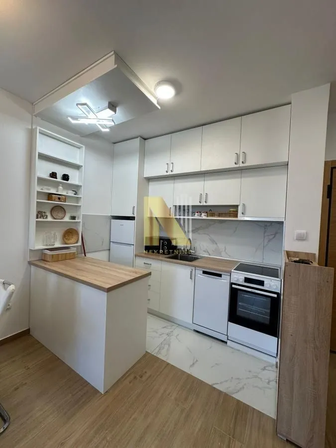 Izdavanje, dvosoban stan, 46m², Telep, Novi Sad Sve Podlokacije