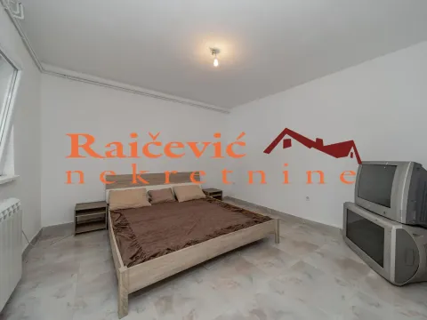 Rent, house, 280m², Arnajevo, Barajevo - image 8