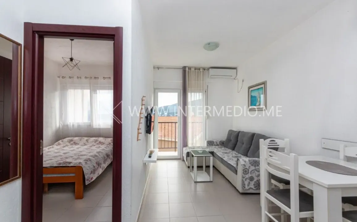 Prodaja, jednosoban stan, 30m², Đenovići, Herceg Novi