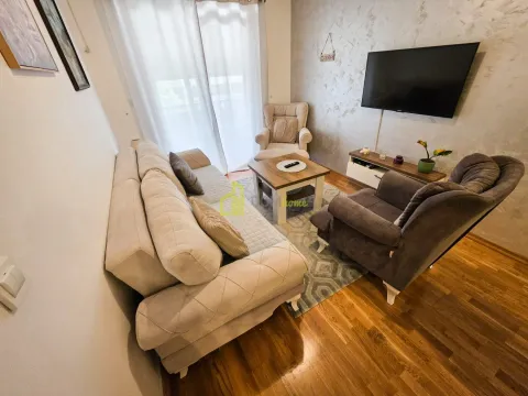 Rent, one bedroom apartment, 40m², Tuški Put, Podgorica - image 9