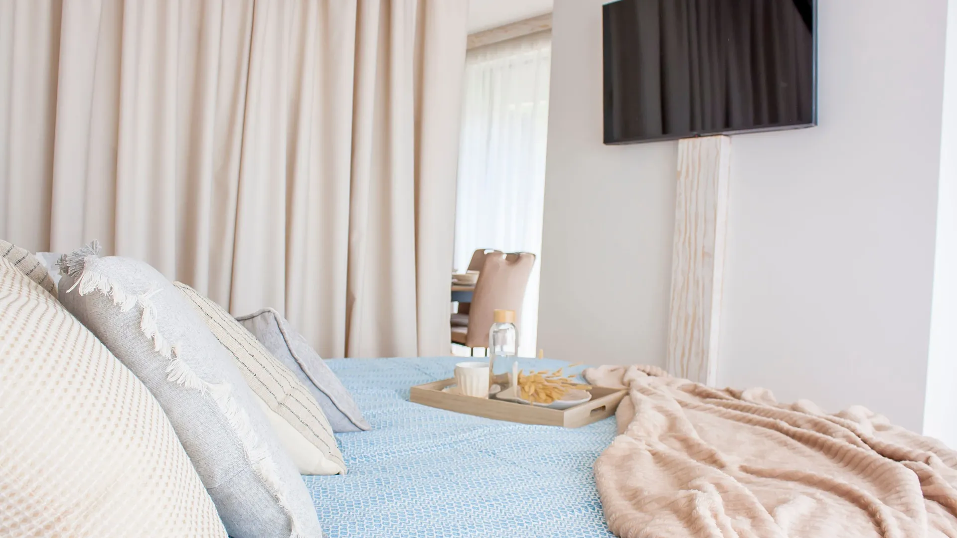 Sale, one bedroom apartment, 98m², Bečići, Budva