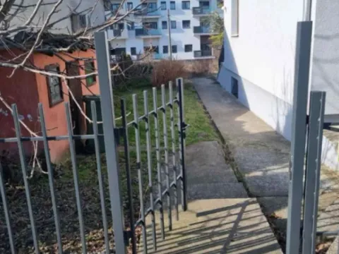 Sale, house, 250m², Beograd, Srbija - image 11